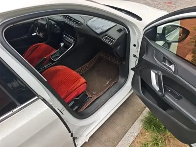 Peugeot 308 2017, 53400 км, за 4538.15 USD - фото 21
