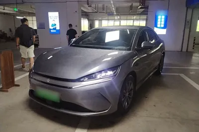 BYD Qin L · 2025 год