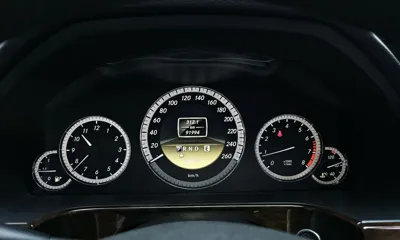 Mercedes-Benz E-Class 2011, 91994 км, за 4635.76 USD - фото 8