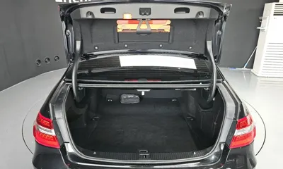 Mercedes-Benz E-Class 2011, 91994 км, за 4635.76 USD - фото 20
