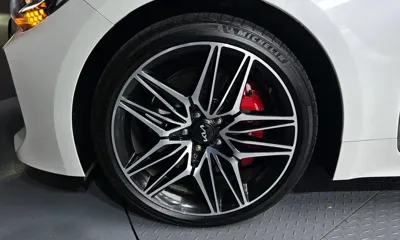 Kia Stinger 2023, 43024 км, за 20625.32 USD