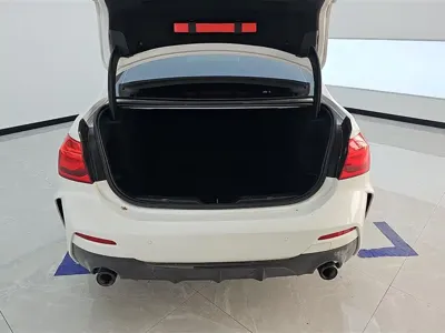 BMW 1 Series 2022, 86100 км, за 13696.45 USD