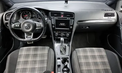Volkswagen Golf 2016, 144128 км, за 8855.19 USD - фото 7