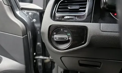 Volkswagen Golf 2016, 144128 км, за 8855.19 USD - фото 17