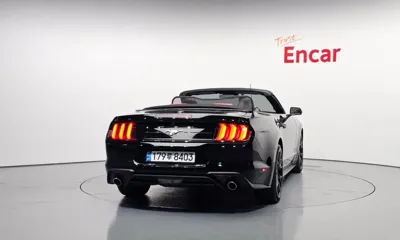 Ford Mustang 2020, 50164 км, за 16082.45 USD