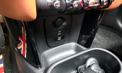MINI Cooper 2022, 39782 км, за 17876.87 USD - фото 30