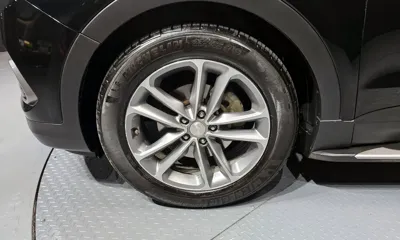 Hyundai Santafe 2016, 161289 км, за 6276.84 USD