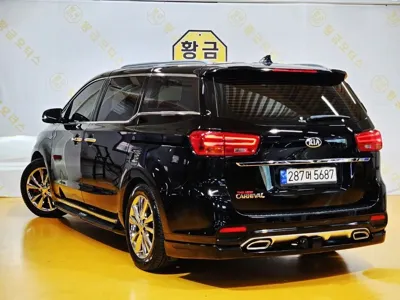 Kia Canival 2019, 68978 км, за 12669.03 USD