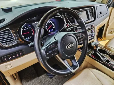 Kia Canival 2019, 68978 км, за 12573.3 USD - фото 10