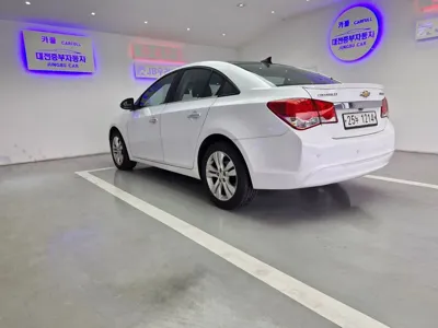 ChevroletGMDaewoo Cruze 2014, 180943 км, за 1258.28 USD