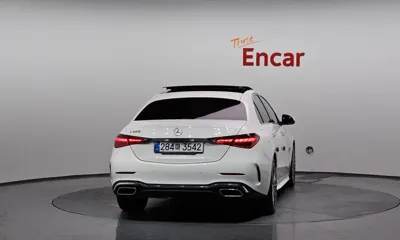 Mercedes-Benz C-Class 2022, 76561 км, за 23246.72 USD