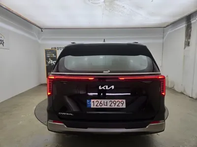 Kia Canival 2024, 35000 км, за 24238.04 USD