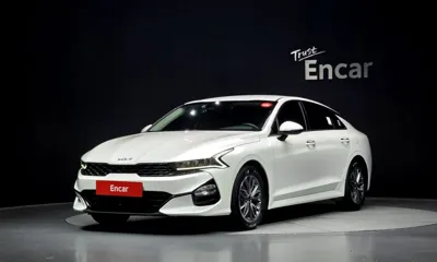 Kia K5 · 2023 год