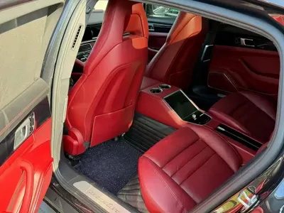 Porsche Panamera 2018, 90000 км, за 46628.69 USD