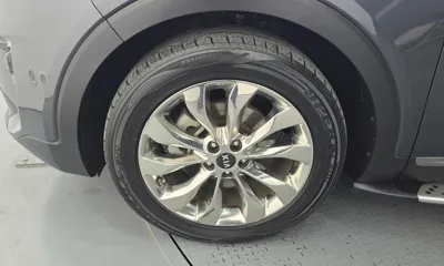 Kia Sorento 2018, 105015 км, за 14205.48 USD