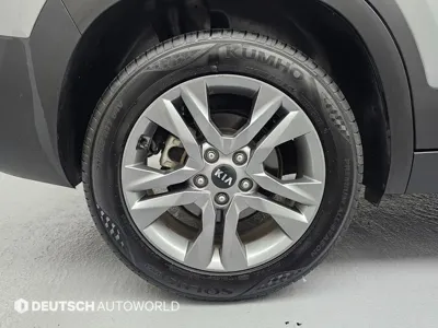 Kia Seltos 2020, 77980 км, за 9504.89 USD