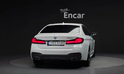 BMW 5-Series 2023, 88190 км, за 31857.58 USD