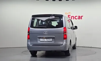 Hyundai Starex 2011, 167093 км, за 4076.88 USD