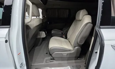 Kia Canival 2025, 33446 км, за 38056.24 USD - фото 12