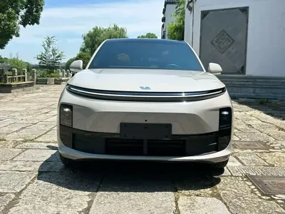 Li Auto Li L6 2024, 19000 км, за 24494.82 USD