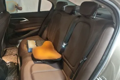 BMW 1 Series 2019, 61700 км, за 8695 USD - фото 17