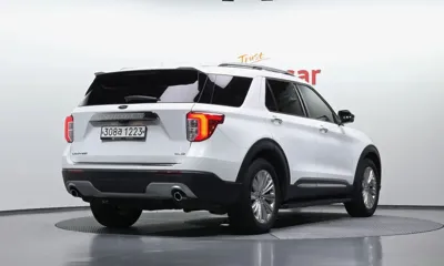 Ford Explorer 2020, 56469 км, за 16404.1 USD
