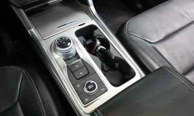 Ford Explorer 2020, 56469 км, за 16404.1 USD - фото 9