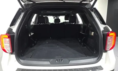 Ford Explorer 2020, 56469 км, за 16404.1 USD - фото 20