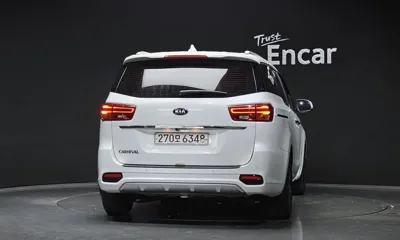 Kia Canival 2019, 124715 км, за 7166.13 USD