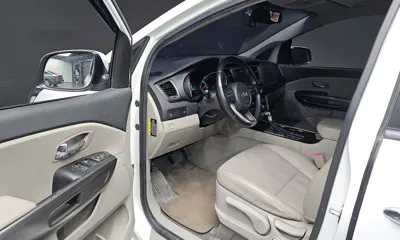 Kia Canival 2019, 124715 км, за 7166.13 USD - фото 12