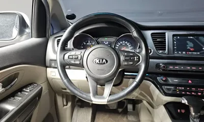 Kia Canival 2019, 124715 км, за 7166.13 USD - фото 13