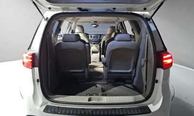 Kia Canival 2019, 124715 км, за 7166.13 USD - фото 20