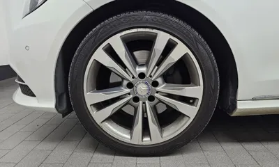 Mercedes-Benz E-Class 2014, 62490 км, за 9902.29 USD