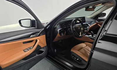 BMW 5-Series 2023, 56074 км, за 21423.45 USD - фото 10