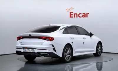 Kia K5 2021, 146738 км, за 9044.73 USD