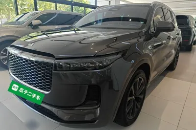 Li Auto ONE · 2021 год