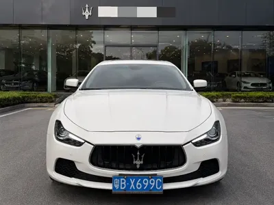 Maserati Ghibli 2016, 50000 км, за 20333.27 USD