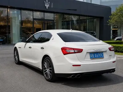 Maserati Ghibli 2016, 50000 км, за 20333.27 USD