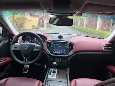 Maserati Ghibli 2016, 50000 км, за 20333.27 USD - фото 9