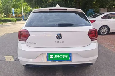 Volkswagen Polo 2021, 53600 км, за 9622 USD