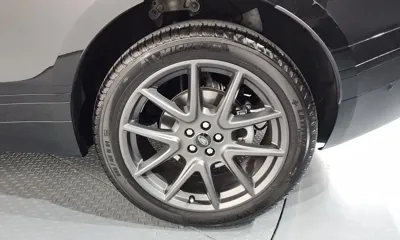 Land Rover Range Rover Velar 2025, 15273 км, за 57079.61 USD