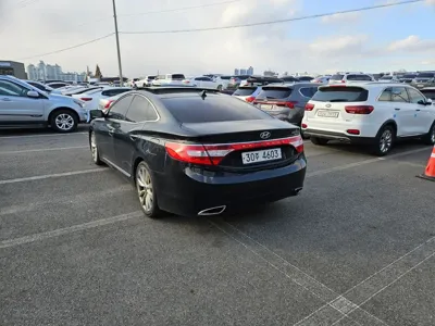 Hyundai Grandeur 2012, 275184 км, за 2312.52 USD - фото 20