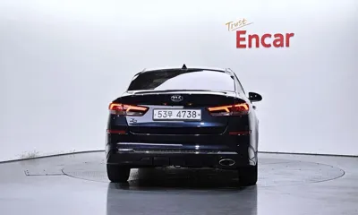 Kia K5 2019, 143869 км, за 8126.86 USD
