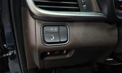 Kia K5 2019, 143869 км, за 8126.86 USD - фото 17