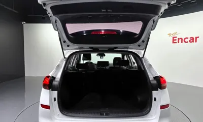 Hyundai Tucson 2019, 89866 км, за 11166.17 USD - фото 20