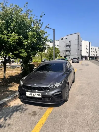 Kia K3 · 2020 год