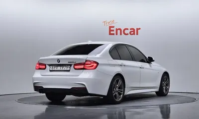 BMW 3-Series 2018, 71656 км, за 12372.2 USD