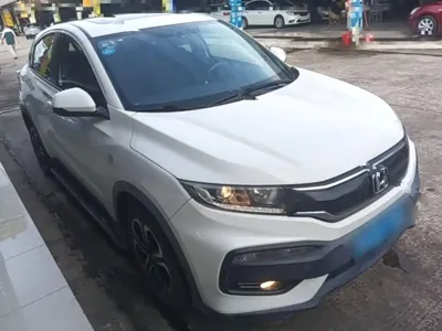 Honda XR-V 2015, 102200 км, за 5900.42 USD