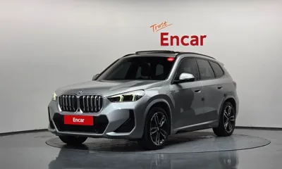 BMW iX1 · 2023 год