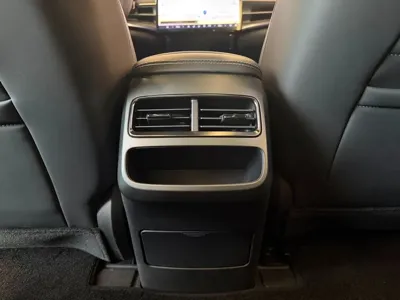 BYD Seal 2026, 6949 км, за 24944.2 USD - фото 19